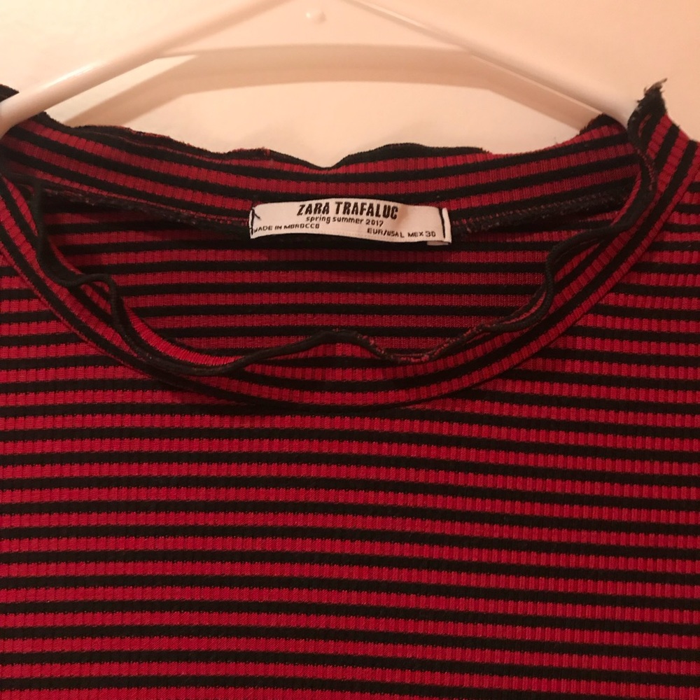 zara red/black striped ribbed frill mock neck top - Picture 5 of 5